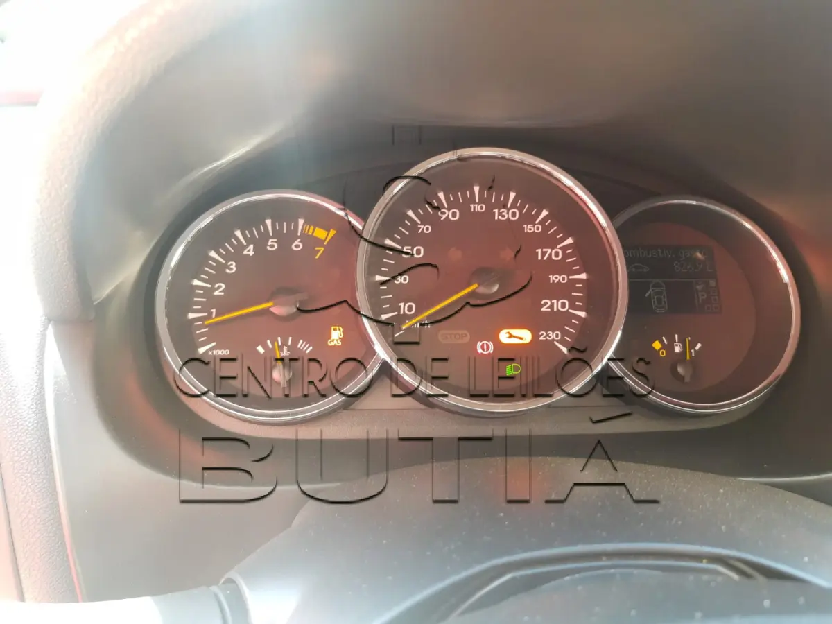 LOTE 003 - FLUENCE DYN A, PLACA IUJ 4858, ANO 2013, MODELO 2013,