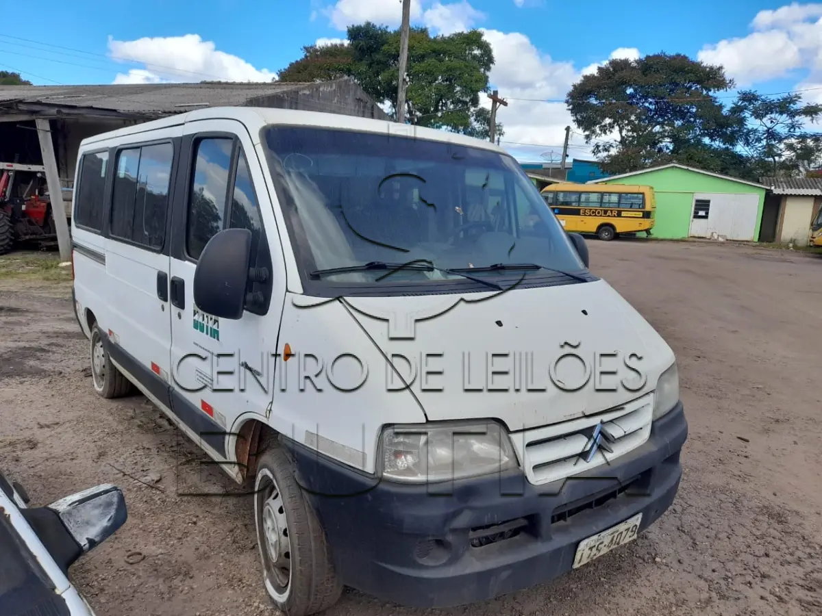 LOTE 010