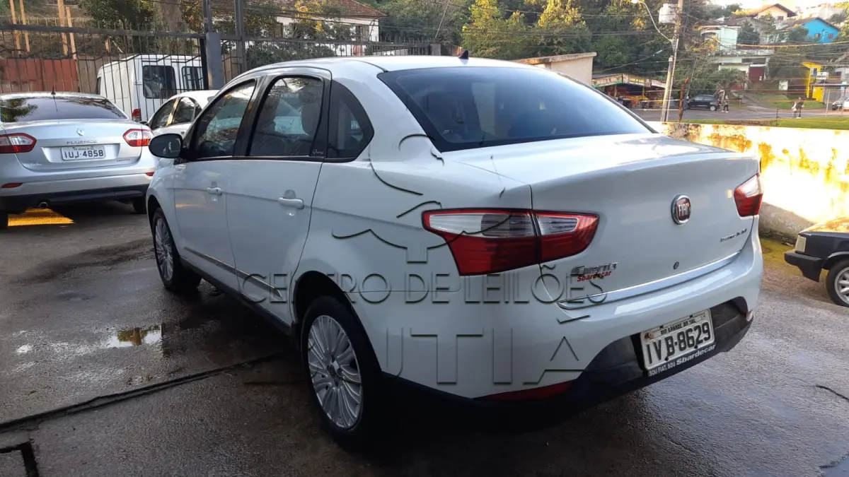LOTE 012 - GRAND SIENA, PLACA OFICIAL IVB 8629, ANO 2013, MODELO 2014,