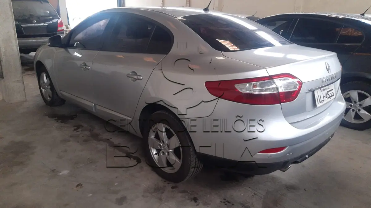 LOTE 009 - FLUENCE DYN (A), PLACA OFICIAL IUJ4833, ANO 2013, MODELO 2013,