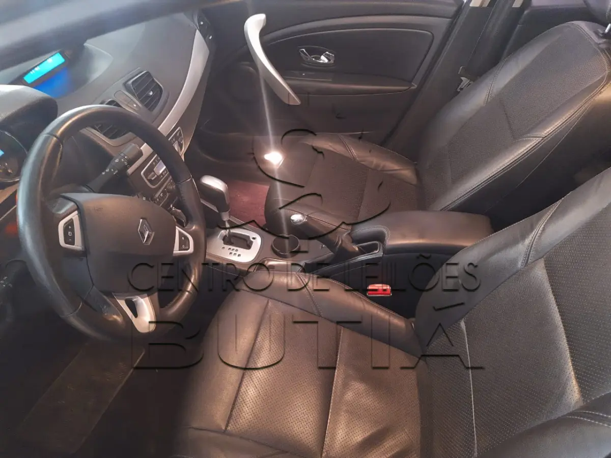 LOTE 002 - FLUENCE DYN (A), PLACA IUJ 4838, ANO 2013, MODELO 2013,