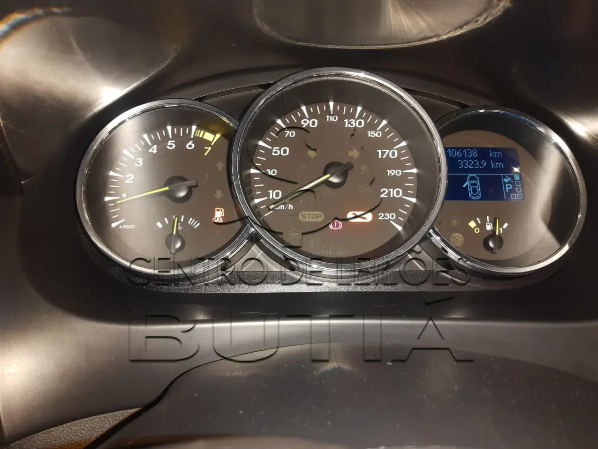 LOTE 002 - FLUENCE DYN (A), PLACA IUJ 4838, ANO 2013, MODELO 2013,