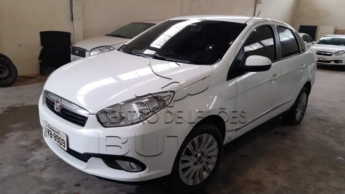 LOTE 006 - GRAND SIENA, PLACA OFICIAL IVB8909, ANO 2013, MODELO 2014,
