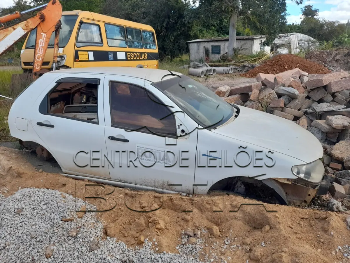 LOTE 005 - PÁLIO