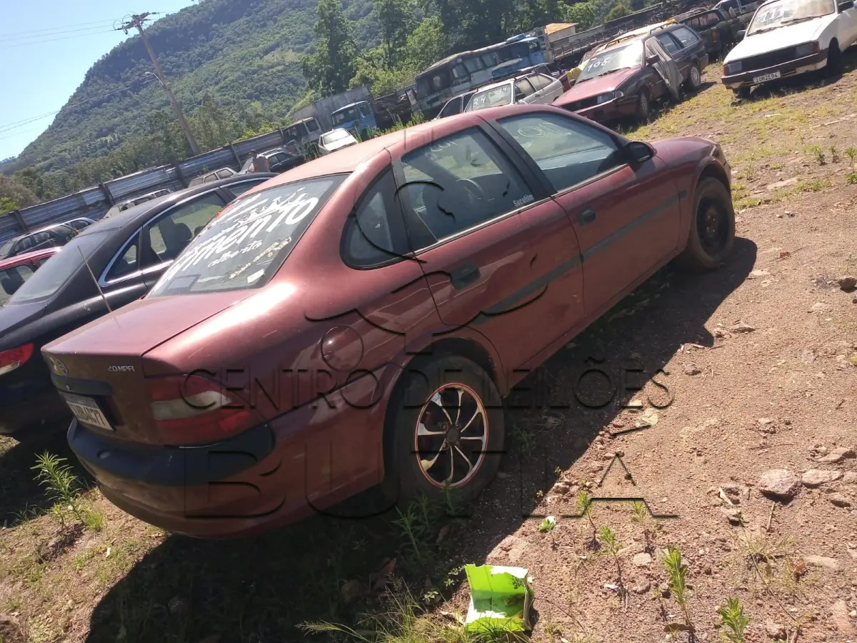 LOTE 0015