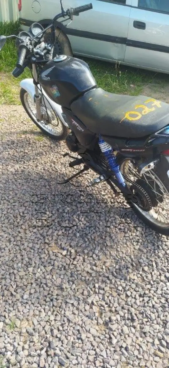 LOTE 0027